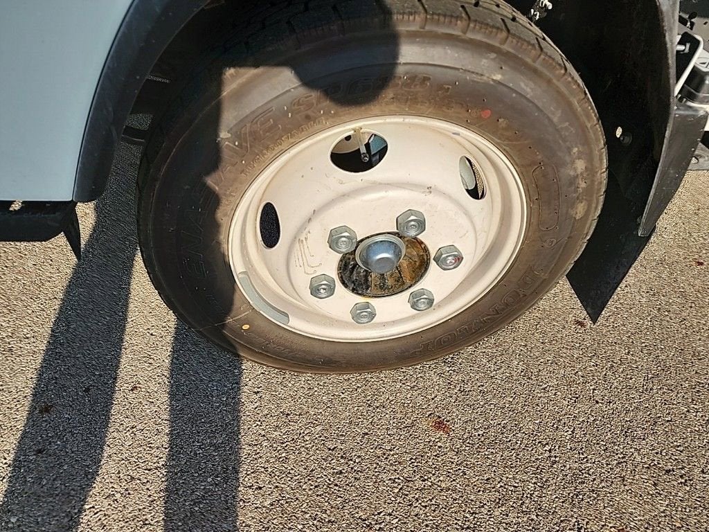 2024 Chevrolet Low Cab Forward 4500 1WT