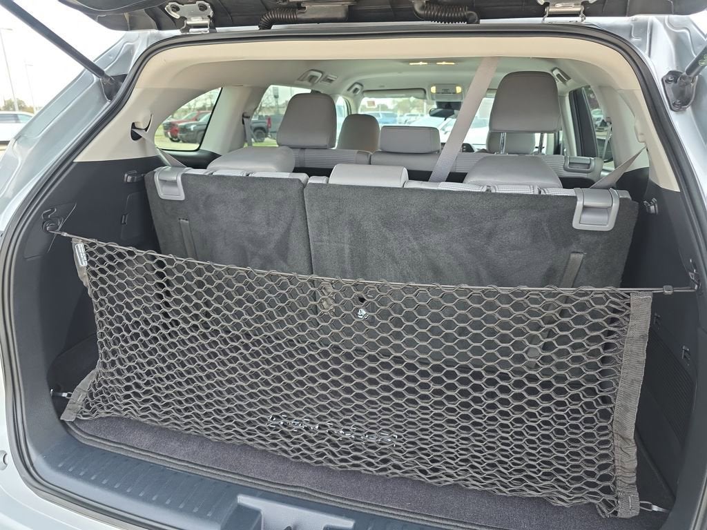 2020 Toyota Highlander L