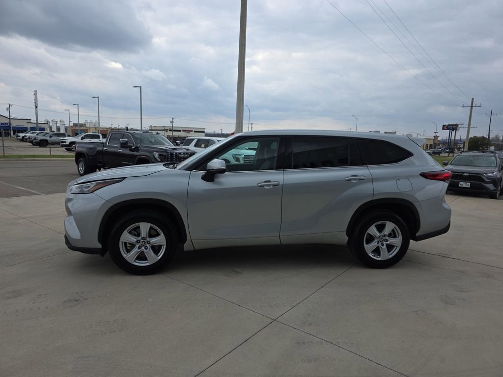 2020 Toyota Highlander L