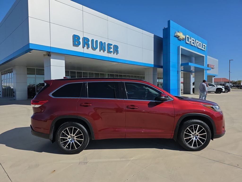 2017 Toyota Highlander XLE