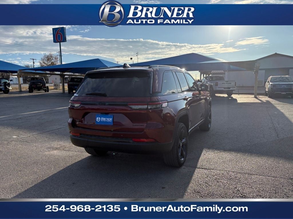 2025 Jeep Grand Cherokee GRAND CHEROKEE LIMITED 4X4