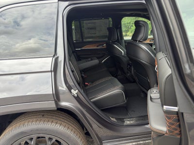 2026 Jeep Grand Cherokee GRAND CHEROKEE SUMMIT 4X4