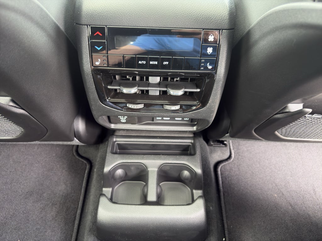 2026 Jeep Grand Cherokee GRAND CHEROKEE L LIMITED 4X2