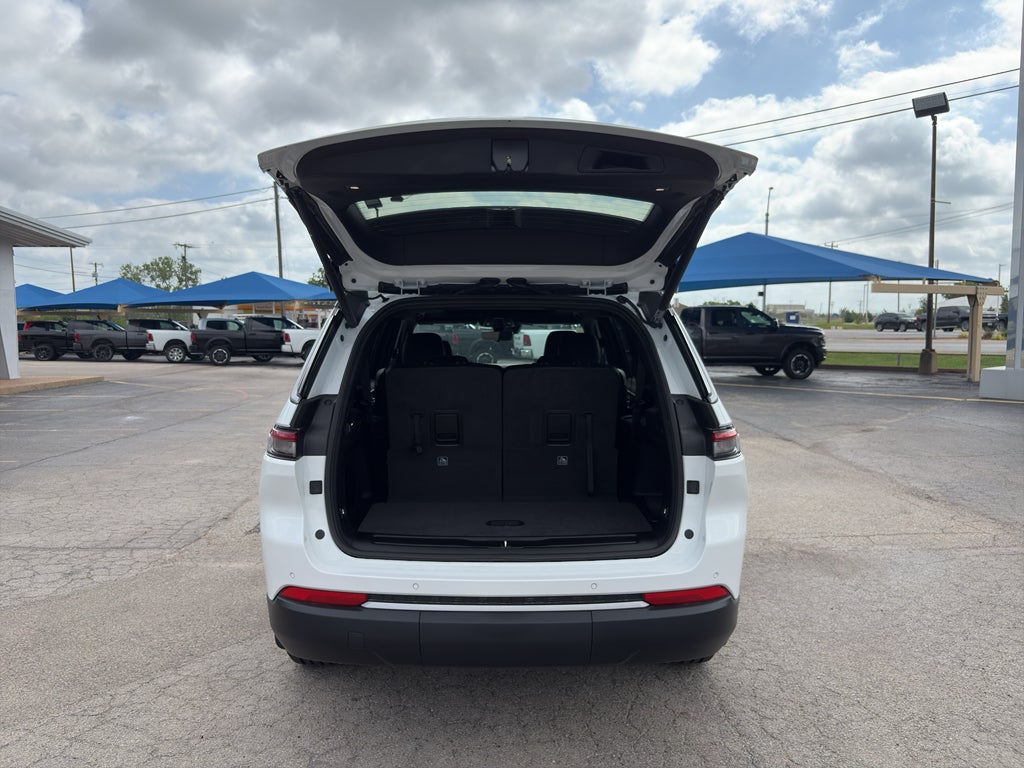 2026 Jeep Grand Cherokee GRAND CHEROKEE L LIMITED 4X2