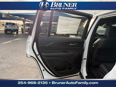 2025 Jeep Grand Cherokee GRAND CHEROKEE L ALTITUDE X 4X4