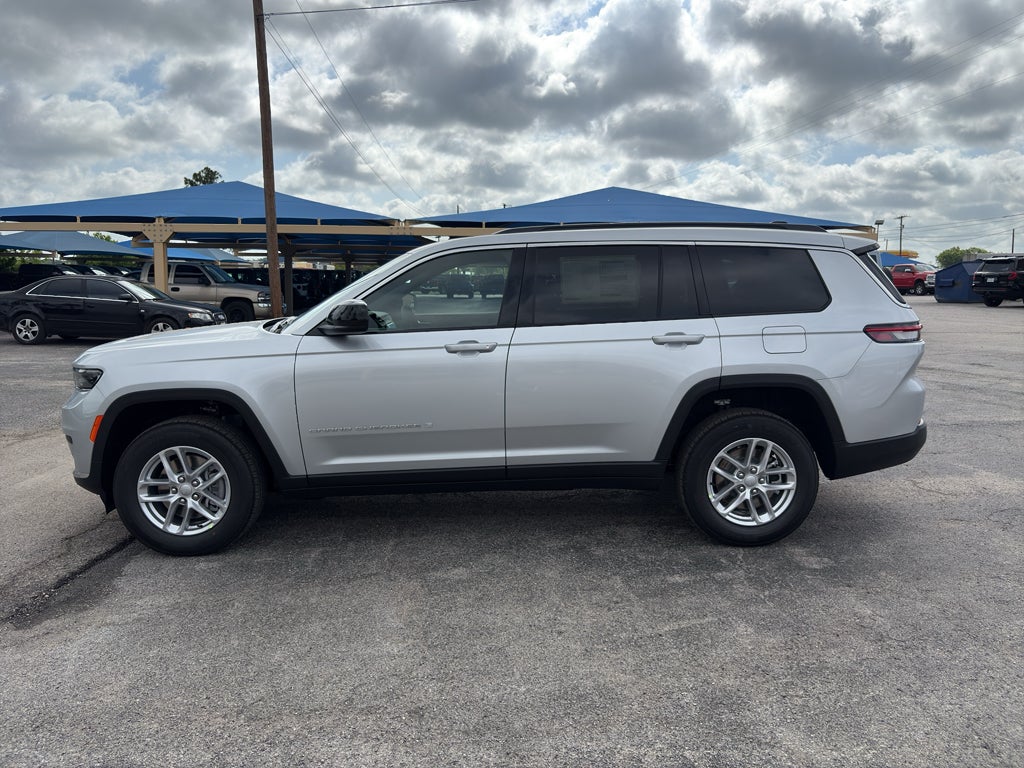 2026 Jeep Grand Cherokee GRAND CHEROKEE L LAREDO 4X4