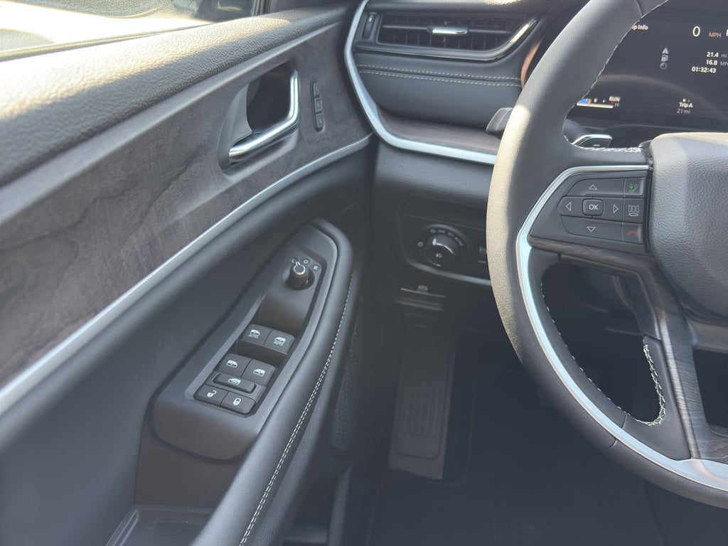 2026 Jeep Grand Cherokee GRAND CHEROKEE L LIMITED 4X4