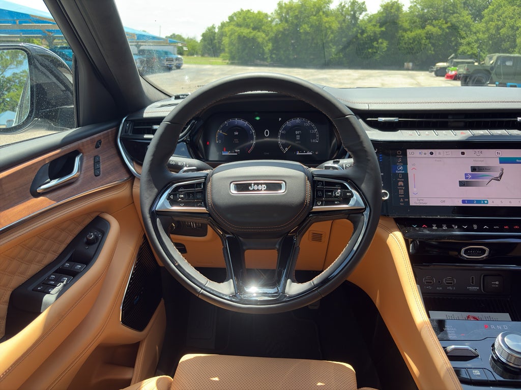 2026 Jeep Grand Cherokee GRAND CHEROKEE L SUMMIT 4X4
