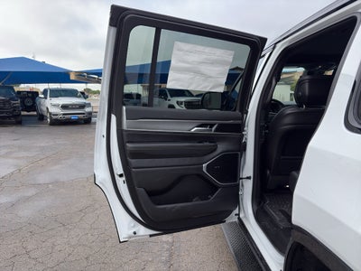 2026 Jeep Grand Wagoneer GRAND WAGONEER UPLAND 4X4