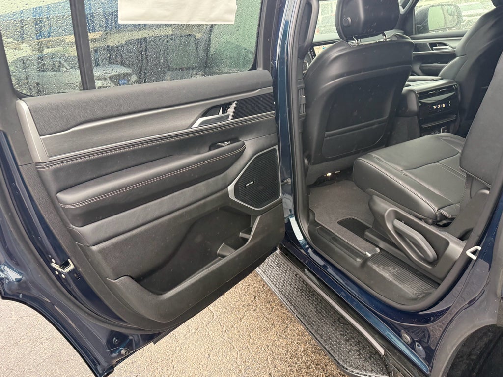 2026 Jeep Grand Wagoneer GRAND WAGONEER UPLAND 4X4