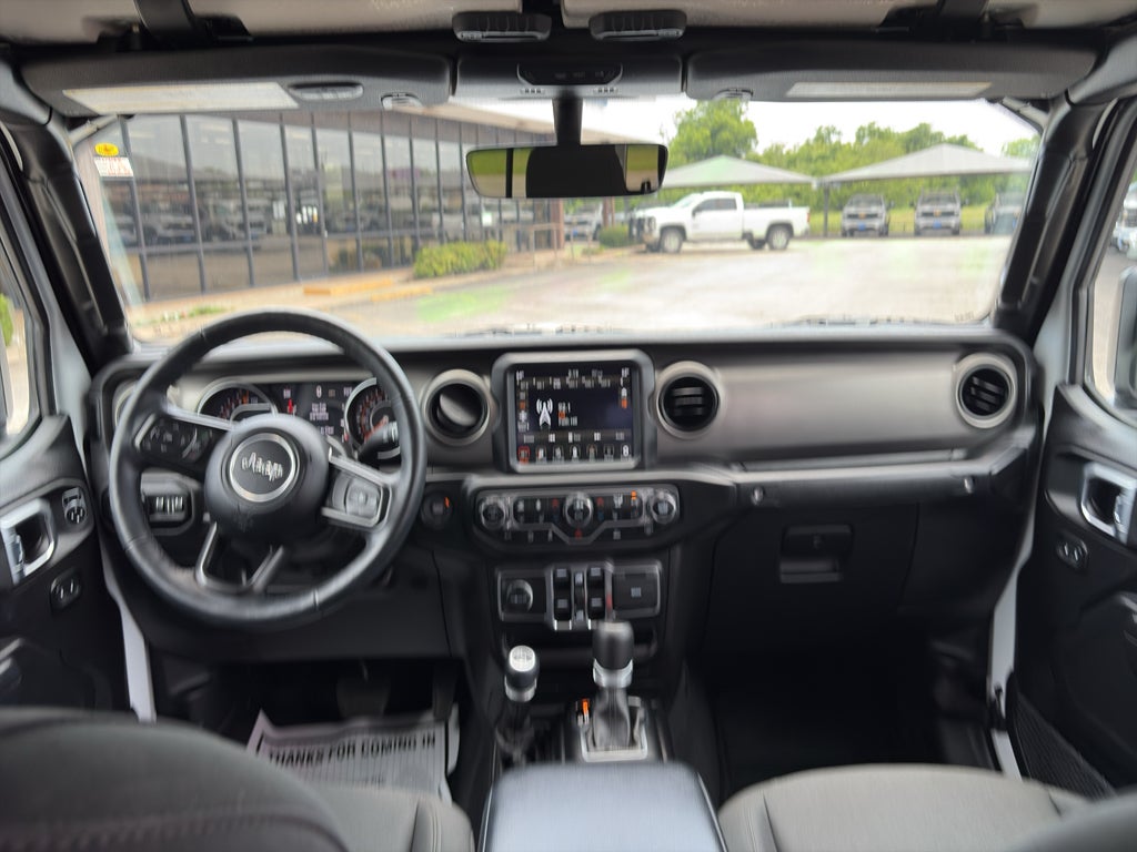 2021 Jeep Gladiator Willys 4x4