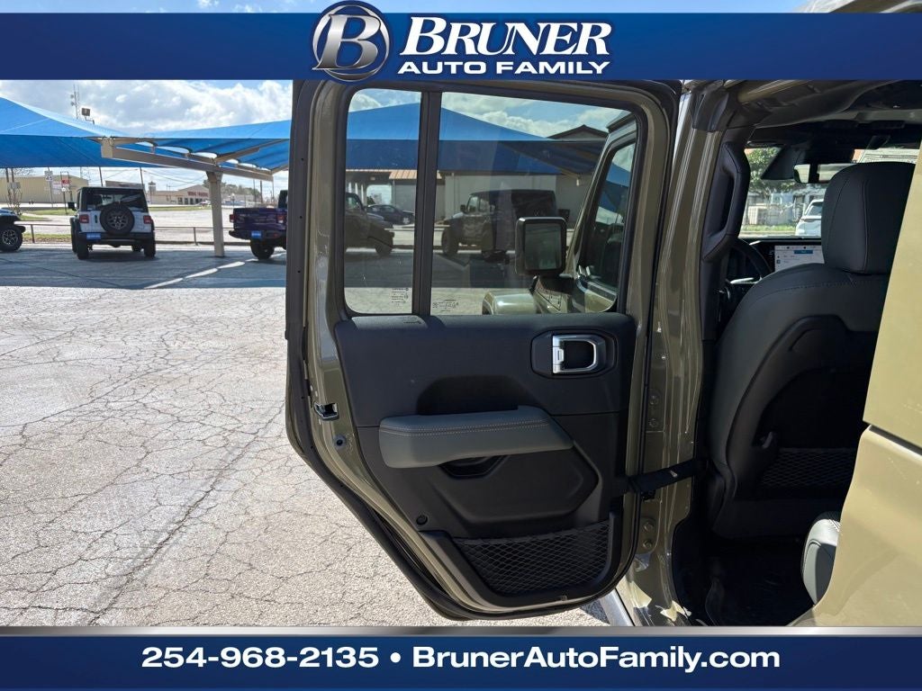 2026 Jeep Gladiator GLADIATOR MOJAVE X 4X4