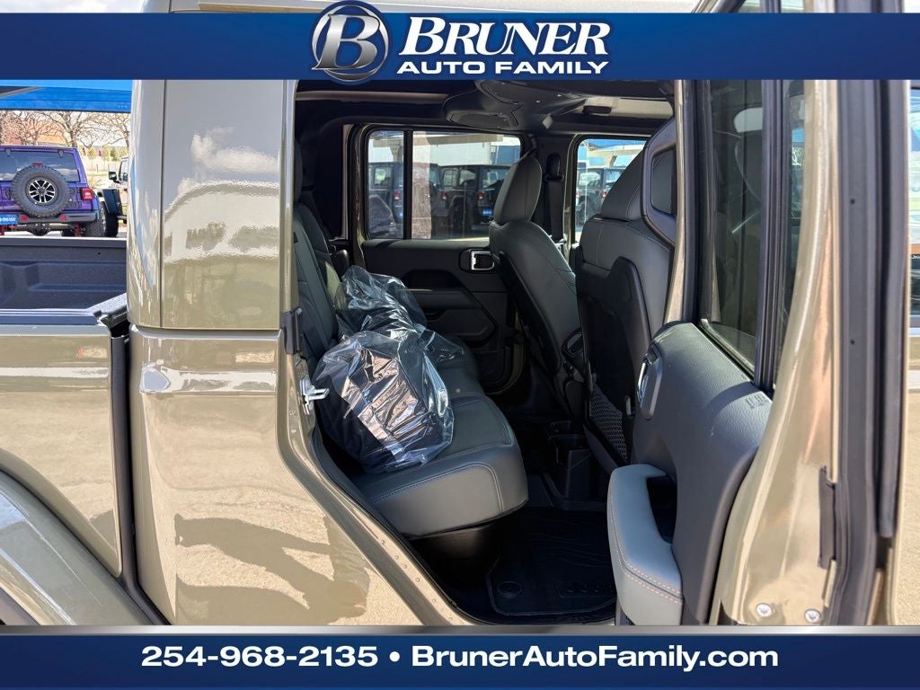 2026 Jeep Gladiator GLADIATOR MOJAVE X 4X4