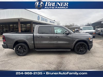 2022 RAM 1500 Laramie Crew Cab 4x2 5'7' Box