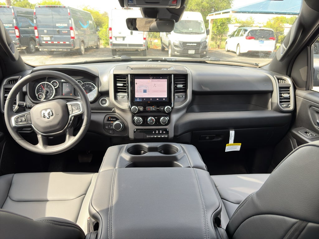 2026 RAM Ram 1500 RAM 1500 TRADESMAN QUAD CAB 4X4 6'4' BOX