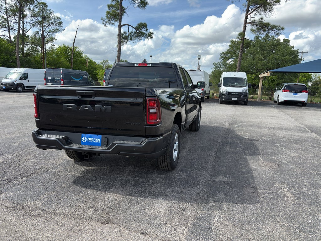2026 RAM Ram 1500 RAM 1500 TRADESMAN QUAD CAB 4X4 6'4' BOX