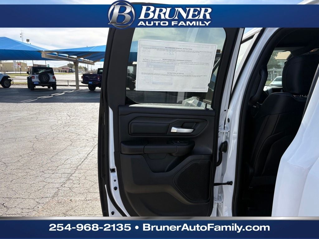 2026 RAM Ram 1500 RAM 1500 TRADESMAN QUAD CAB 4X2 6'4' BOX