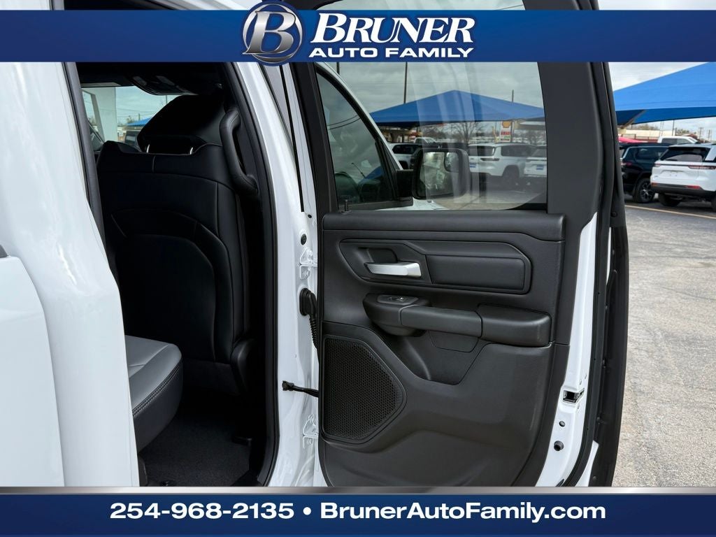 2026 RAM Ram 1500 RAM 1500 TRADESMAN QUAD CAB 4X2 6'4' BOX