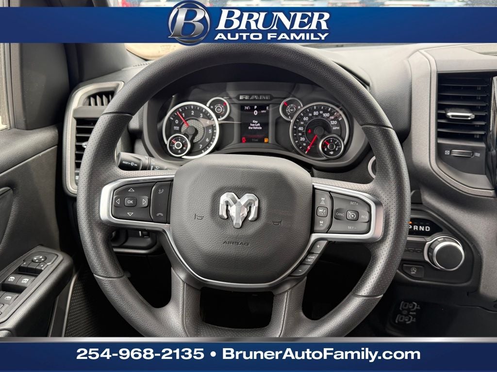 2026 RAM Ram 1500 RAM 1500 TRADESMAN QUAD CAB 4X2 6'4' BOX