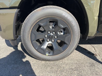 2027 RAM Ram 1500 RAM 1500 LONE STAR CREW CAB 4X4 5'7' BOX