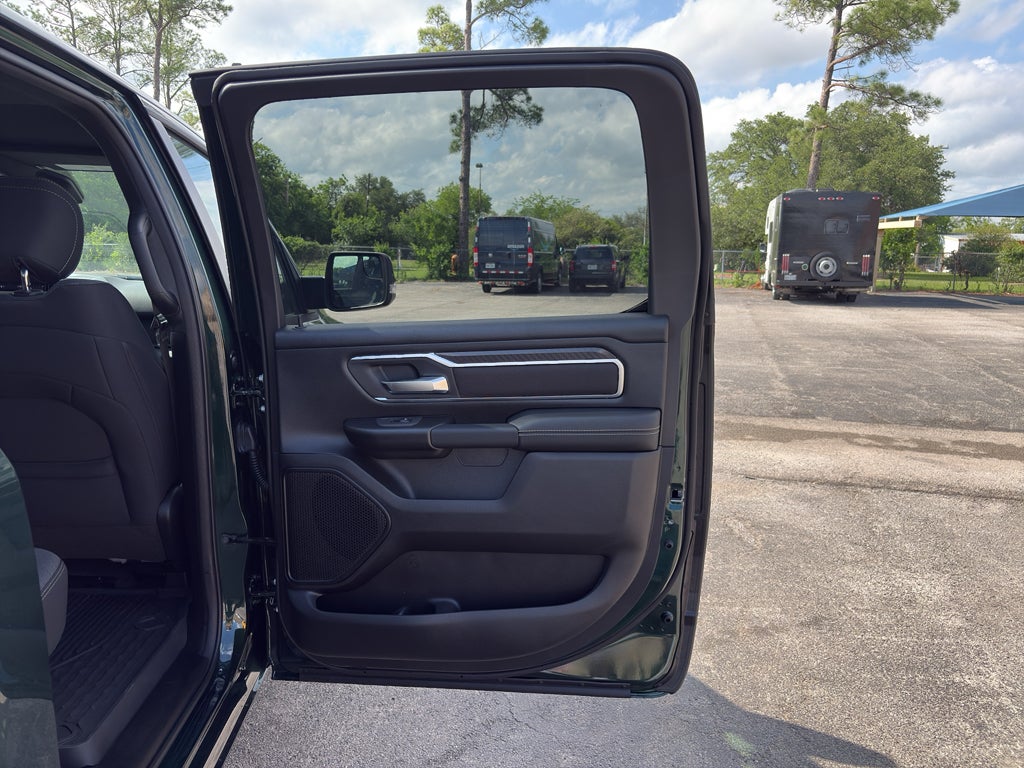 2026 RAM 1500 RAM 1500 LONE STAR CREW CAB 4X4 5'7' BOX