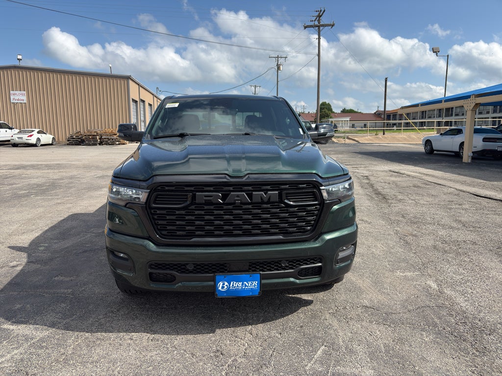 2026 RAM 1500 RAM 1500 LONE STAR CREW CAB 4X4 5'7' BOX