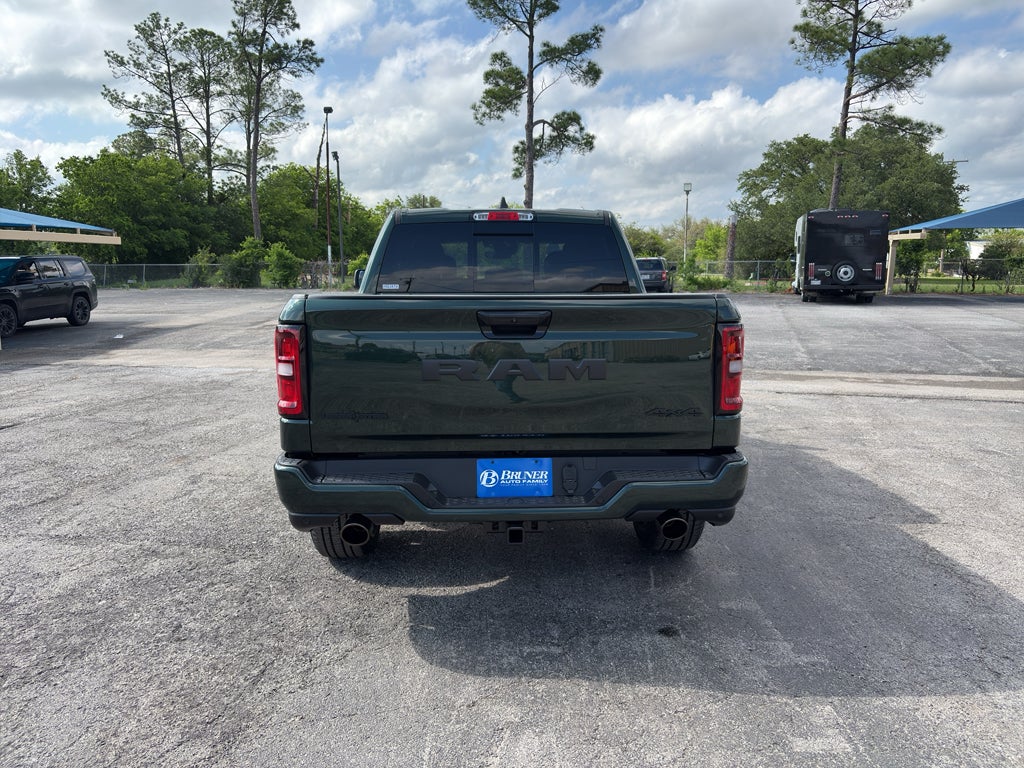 2026 RAM 1500 RAM 1500 LONE STAR CREW CAB 4X4 5'7' BOX