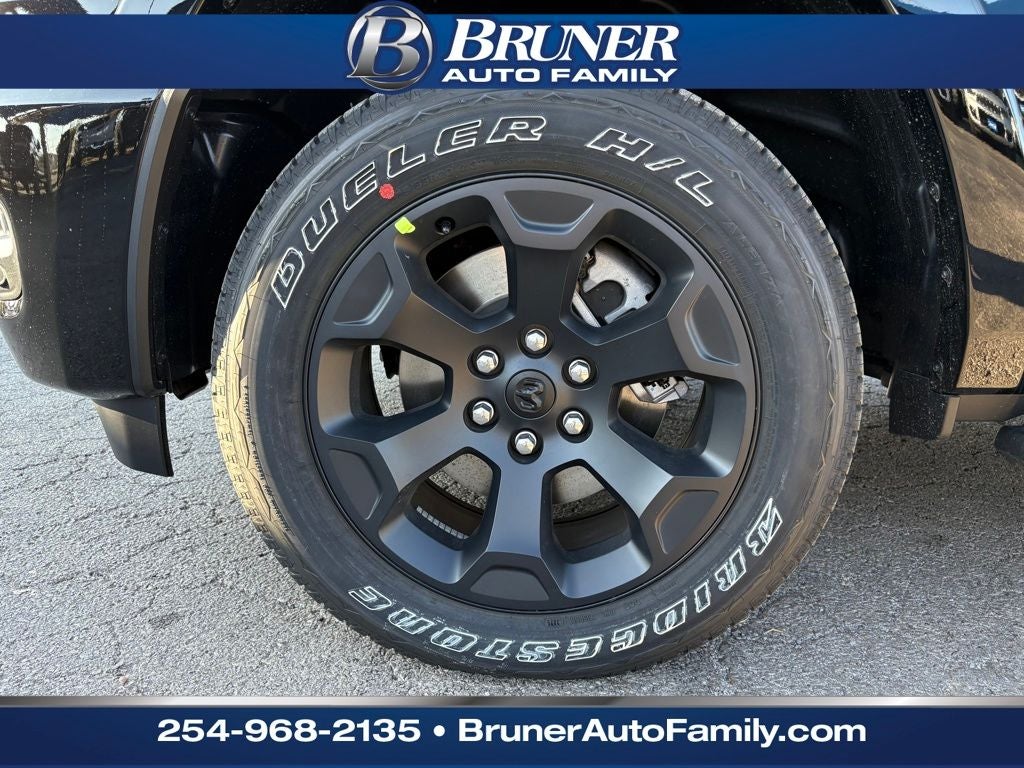 2026 RAM Ram 1500 RAM 1500 LONE STAR CREW CAB 4X4 5'7' BOX