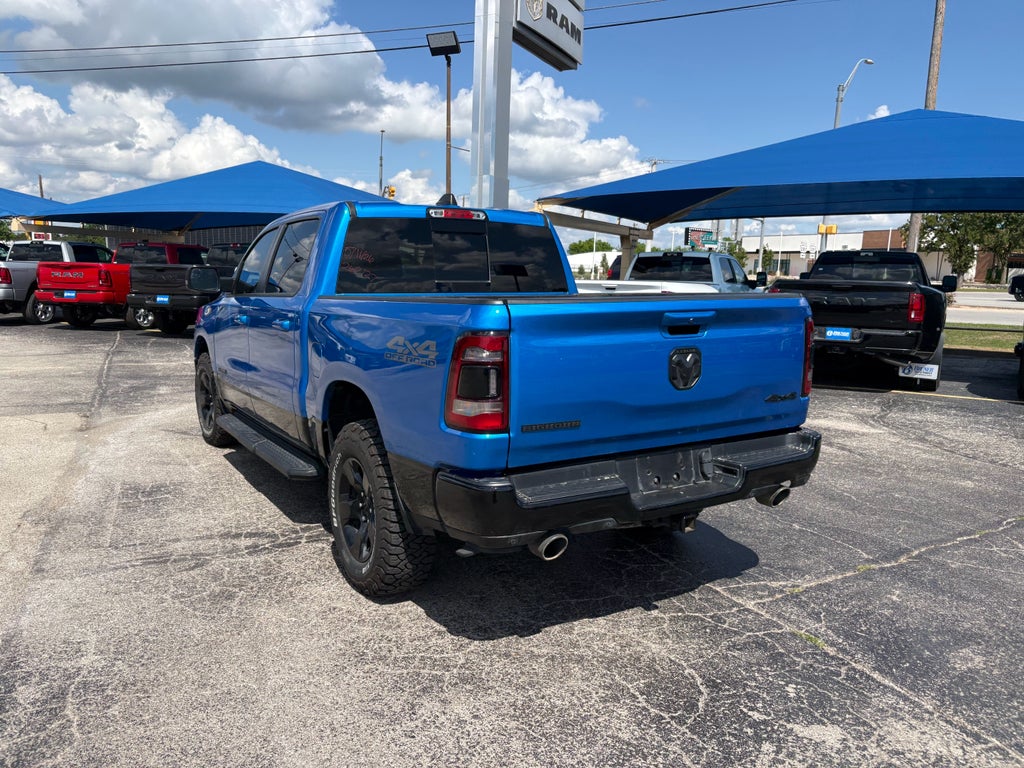 2022 RAM 1500 Big Horn Crew Cab 4x4 5'7' Box