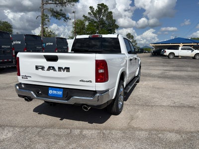 2026 RAM Ram 1500 RAM 1500 LONE STAR CREW CAB 4X4 5'7' BOX
