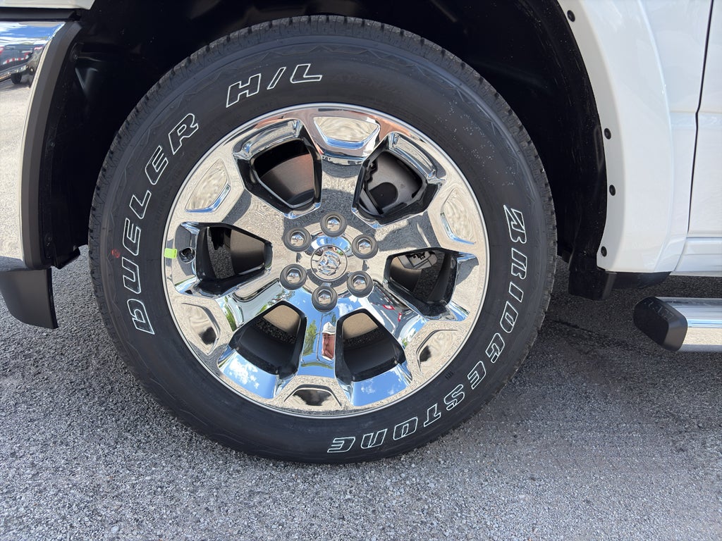 2026 RAM Ram 1500 RAM 1500 LONE STAR CREW CAB 4X4 5'7' BOX