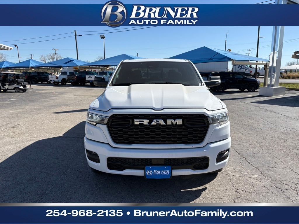 2026 RAM Ram 1500 RAM 1500 LONE STAR CREW CAB 4X4 5'7' BOX