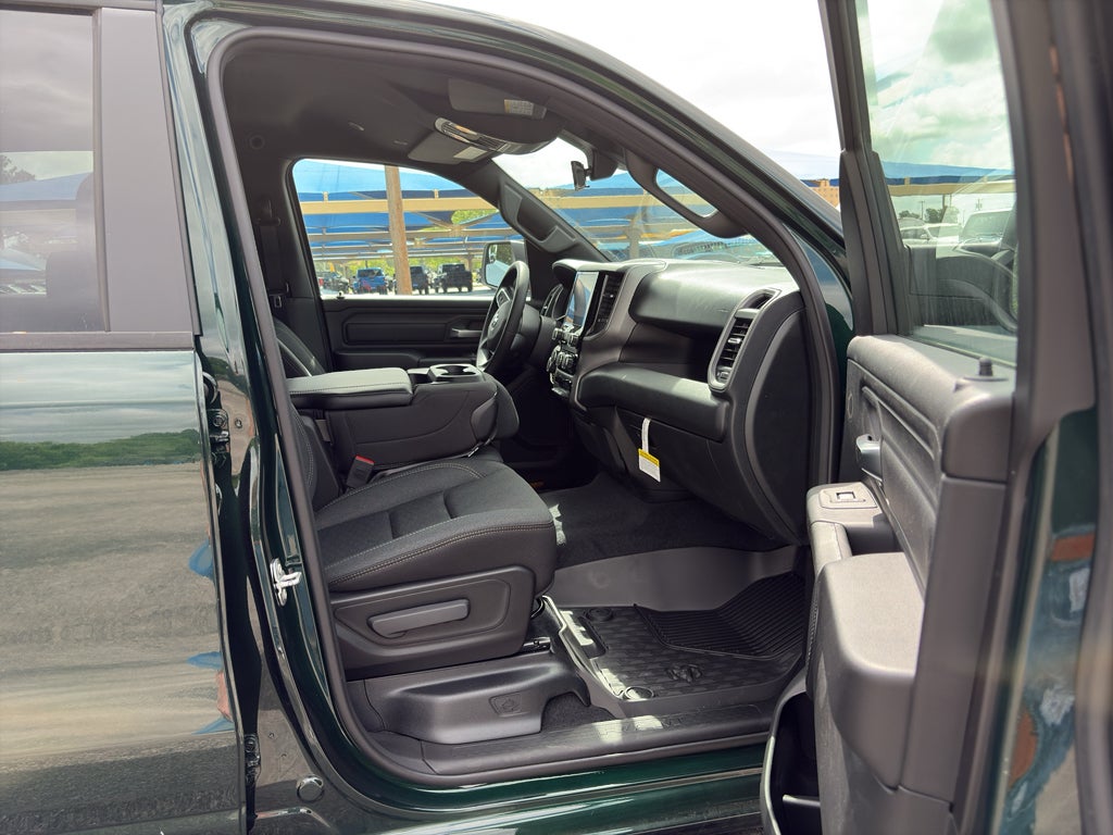 2026 RAM Ram 1500 RAM 1500 WARLOCK CREW CAB 4X4 5'7' BOX
