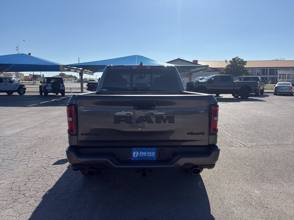 2026 RAM Ram 1500 RAM 1500 LARAMIE CREW CAB 4X4 5'7' BOX