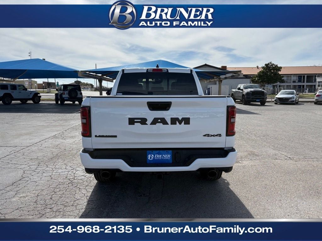 2026 RAM Ram 1500 RAM 1500 LARAMIE CREW CAB 4X4 5'7' BOX