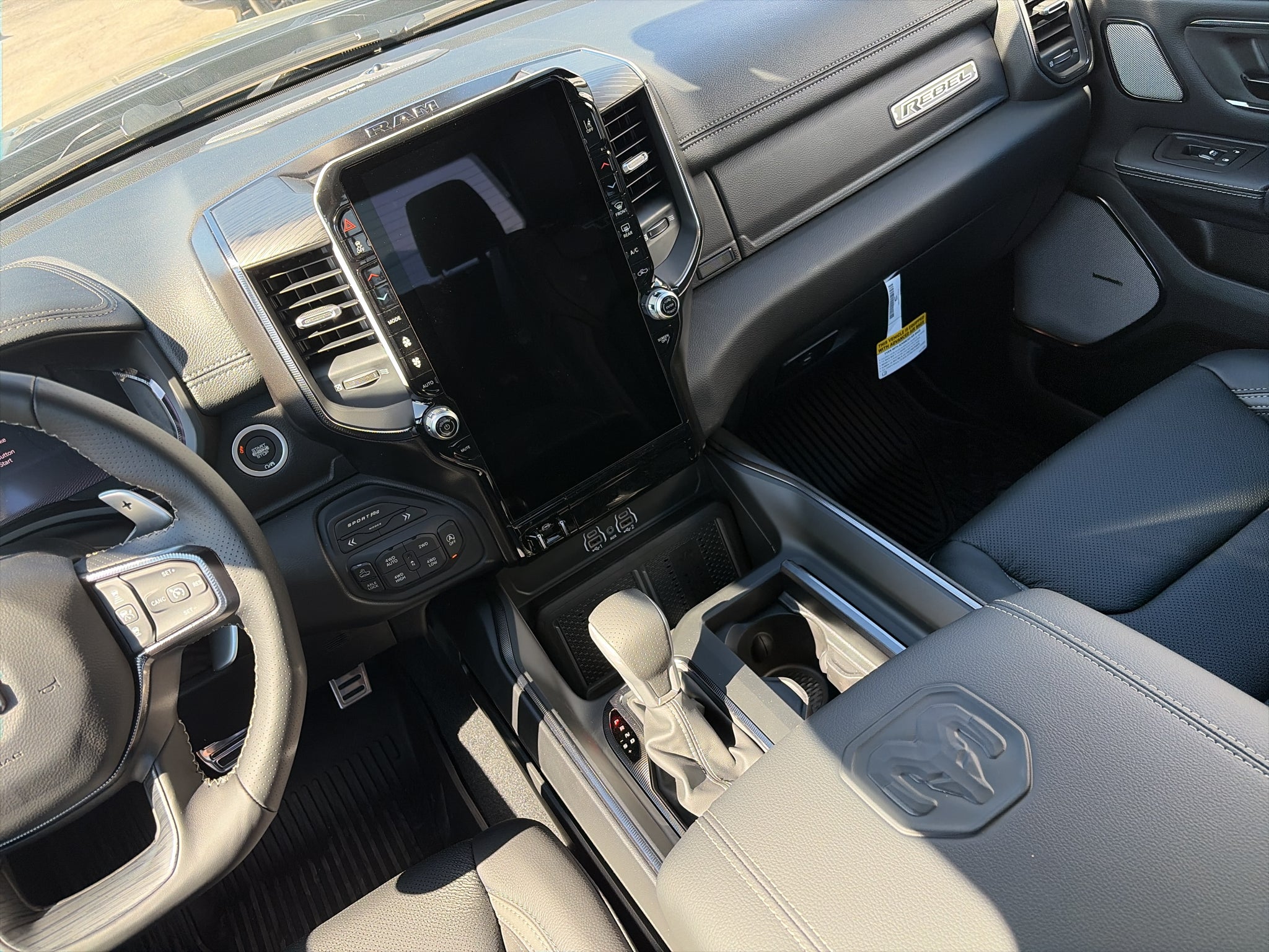 2027 RAM Ram 1500 RAM 1500 REBEL CREW CAB 4X4 5'7' BOX