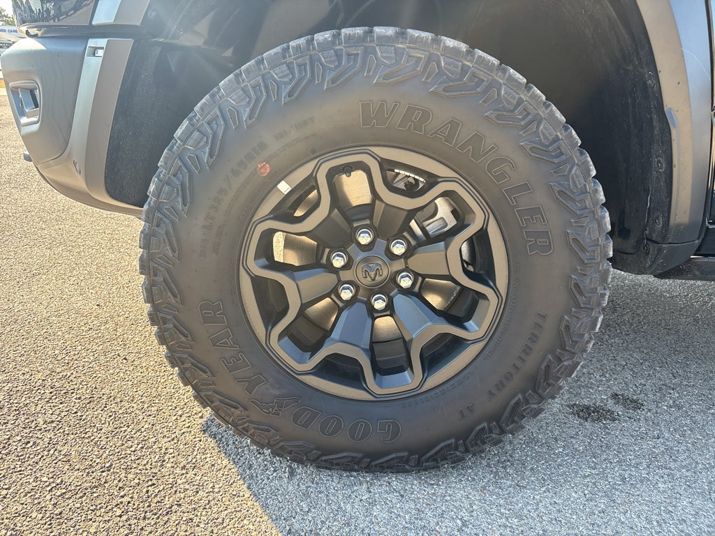 2026 RAM Ram 1500 RAM 1500 RHO CREW CAB 4X4 5'7' BOX