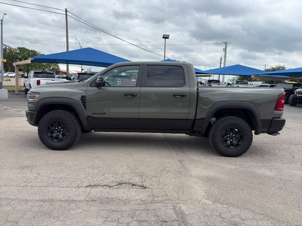 2026 RAM Ram 1500 RAM 1500 RHO CREW CAB 4X4 5'7' BOX