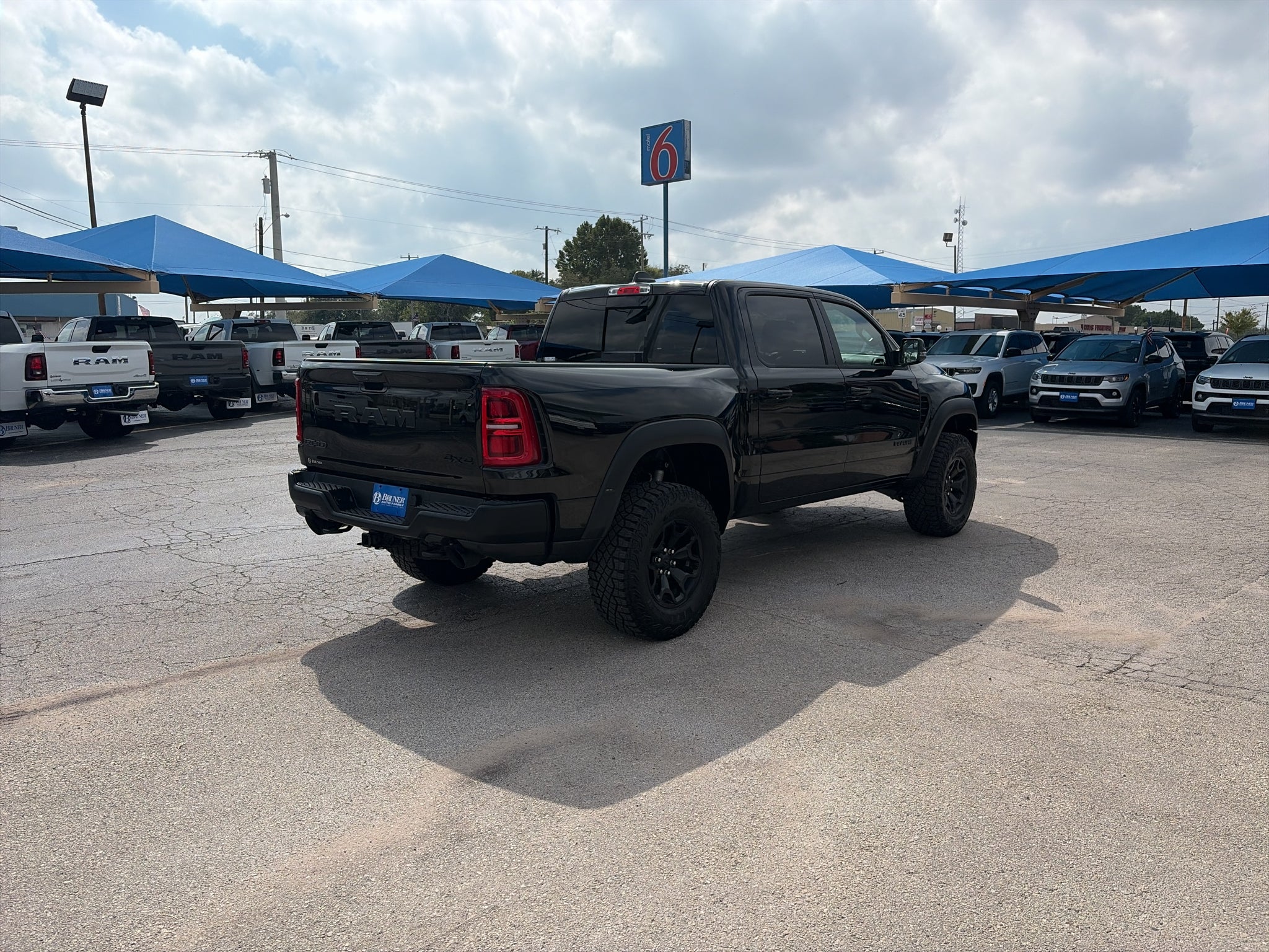 2026 RAM 1500 RHO Crew Cab 4x4 5'7' Box