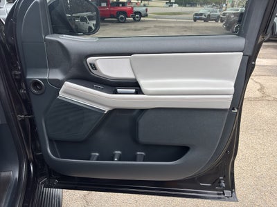 2025 Ford Expedition Active MAX