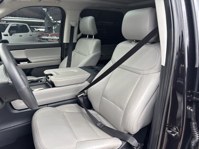 2025 Ford Expedition Active MAX