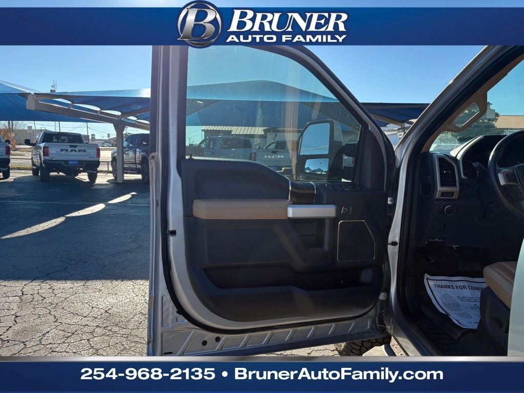 2022 Ford F-350 Lariat