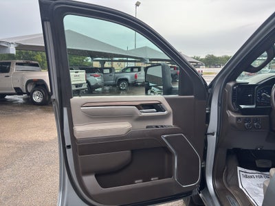 2025 Chevrolet Silverado 3500HD 4WD Crew Cab Long Bed LT