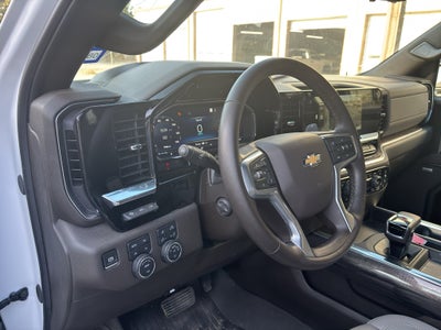 2025 Chevrolet Silverado 1500 4WD Crew Cab Short Bed LTZ