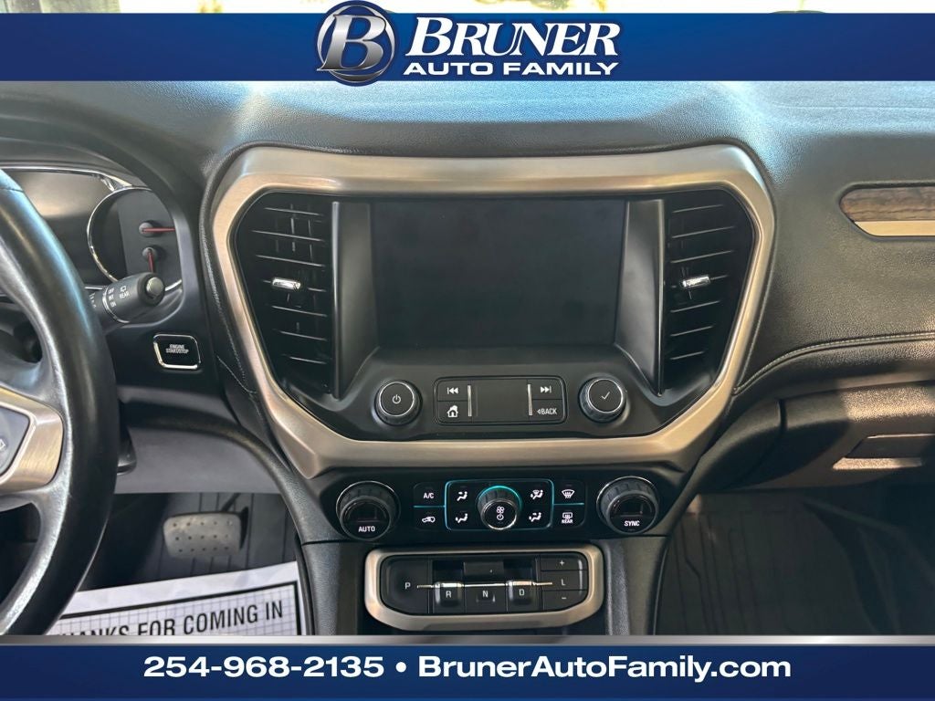 2022 GMC Acadia FWD Denali