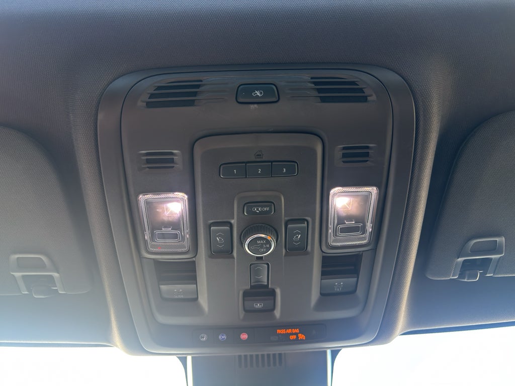 2024 GMC Yukon 4WD Denali