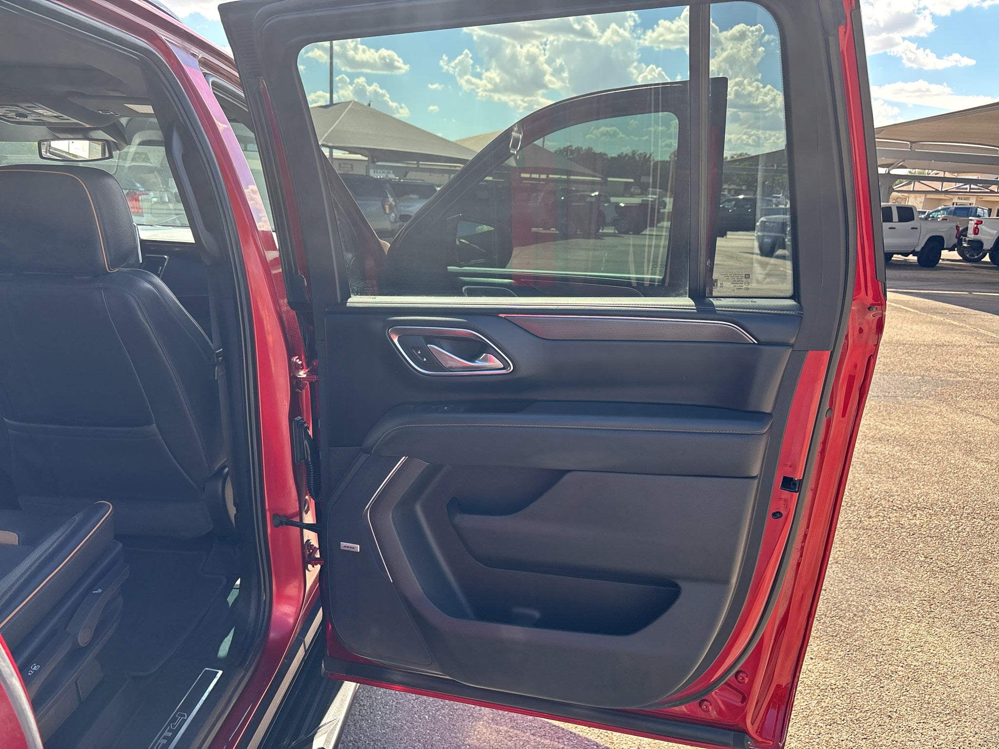 2024 GMC Yukon XL 4WD AT4