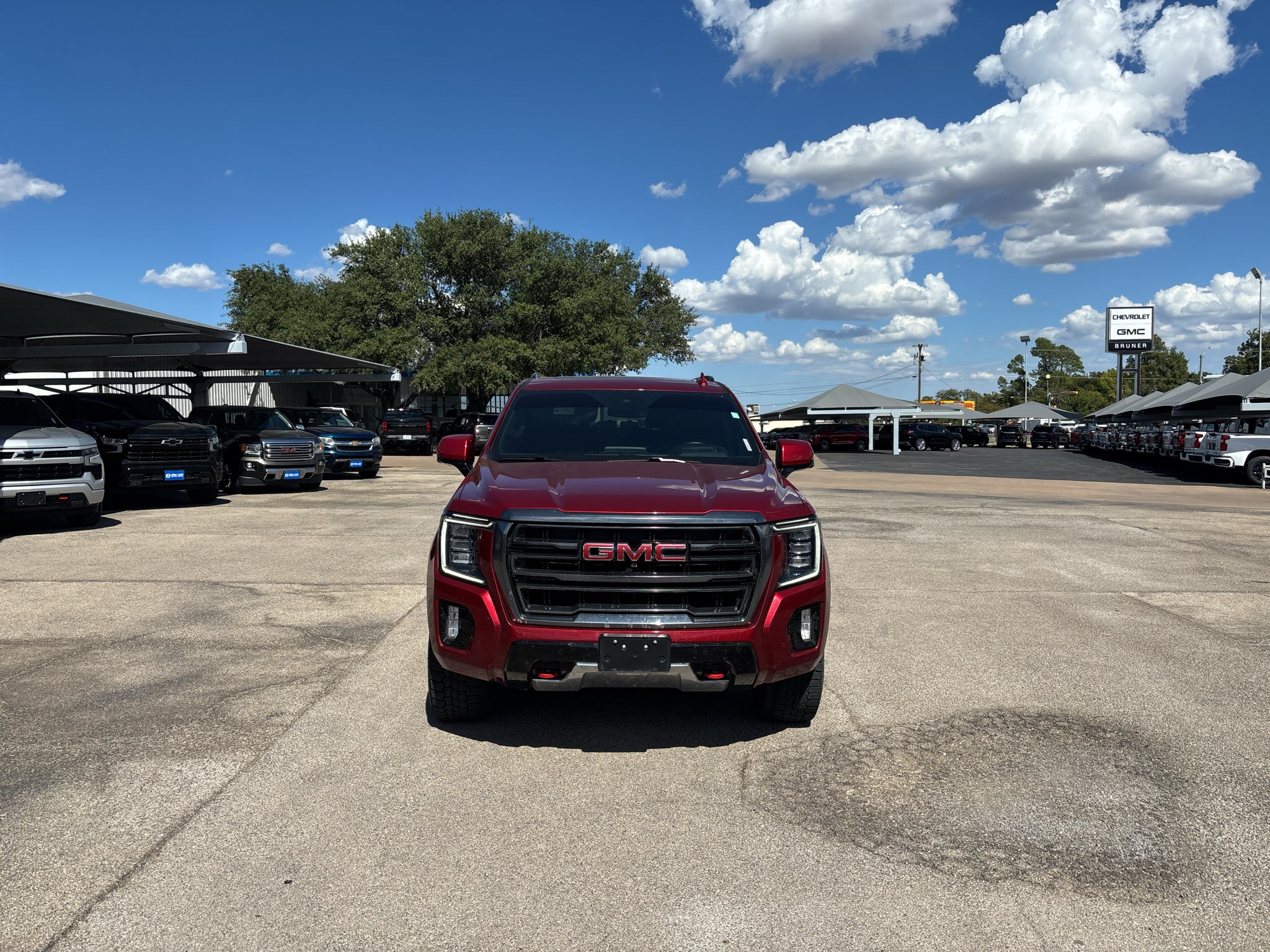 2024 GMC Yukon XL 4WD AT4