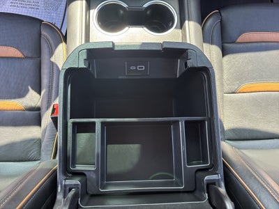2024 GMC Yukon XL 4WD AT4