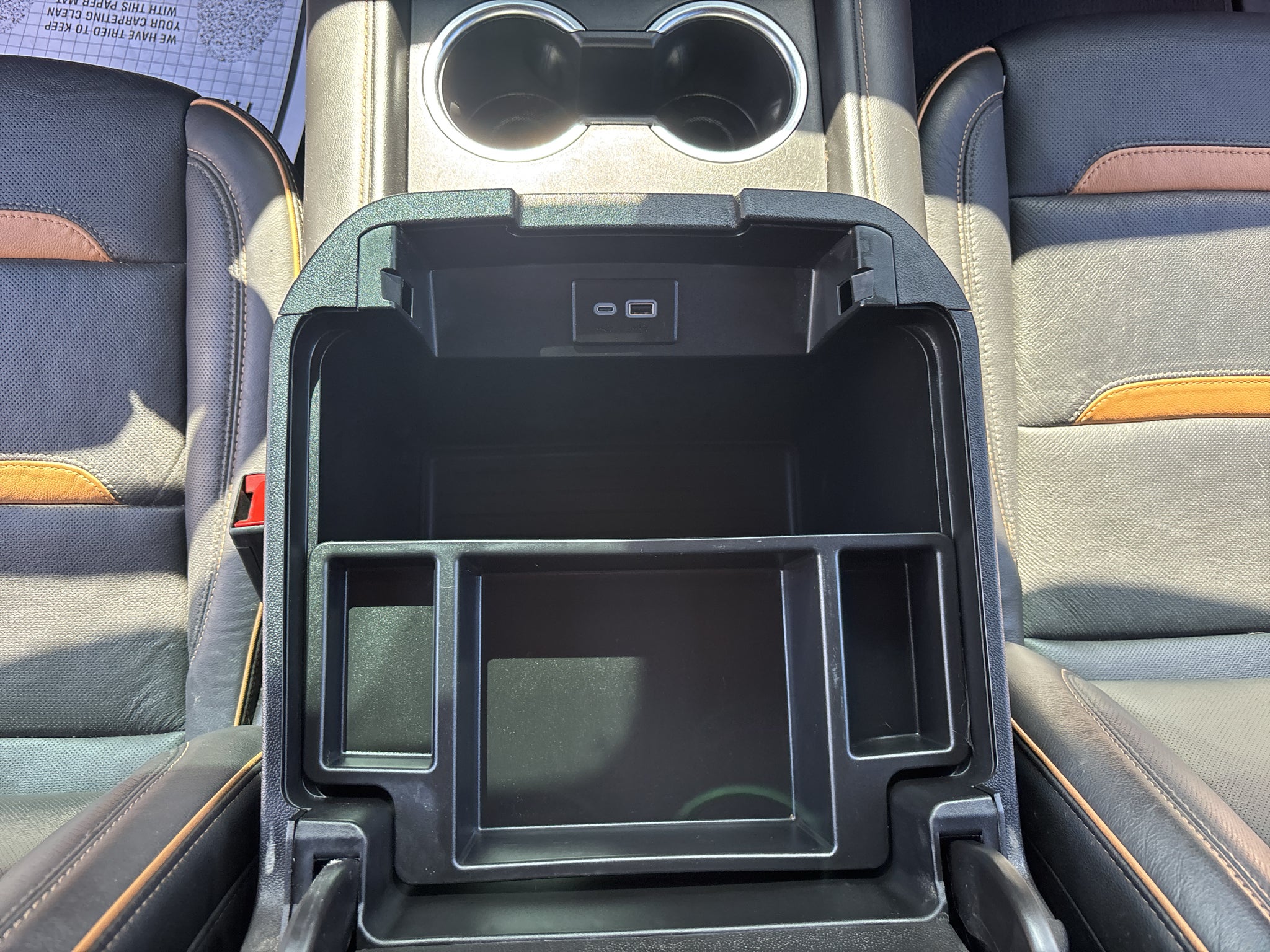 2024 GMC Yukon XL 4WD AT4